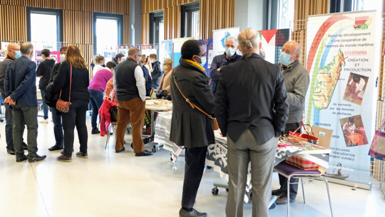 Forum assocatif au Carré des services à l'occasion du lancement du Carré international en novembre 2021.